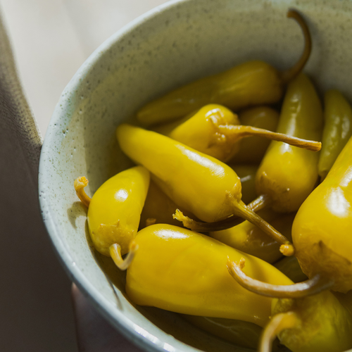 Shifka Hot Peppers - 560GR